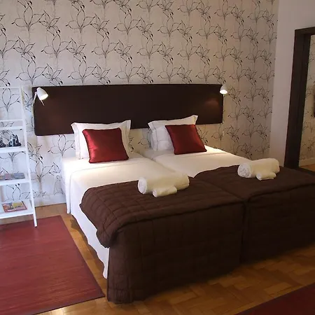 Bed and Breakfast Thehouse