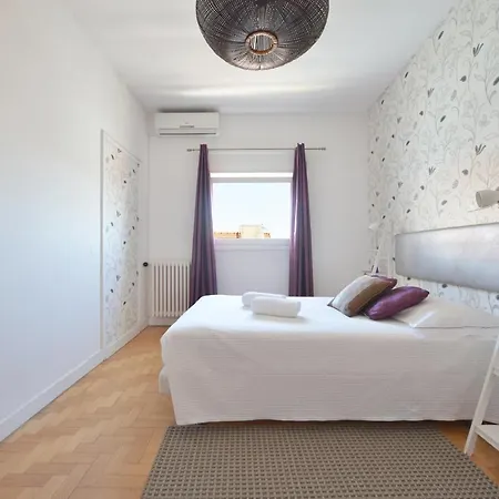 Thehouse Panzió 3*